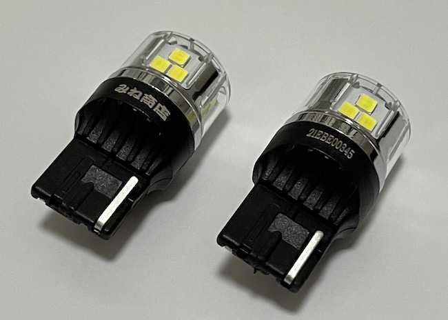 SUBARU LEVORG／バックランプ／ウルトラ 3030 LED(15pcs) 900LM
