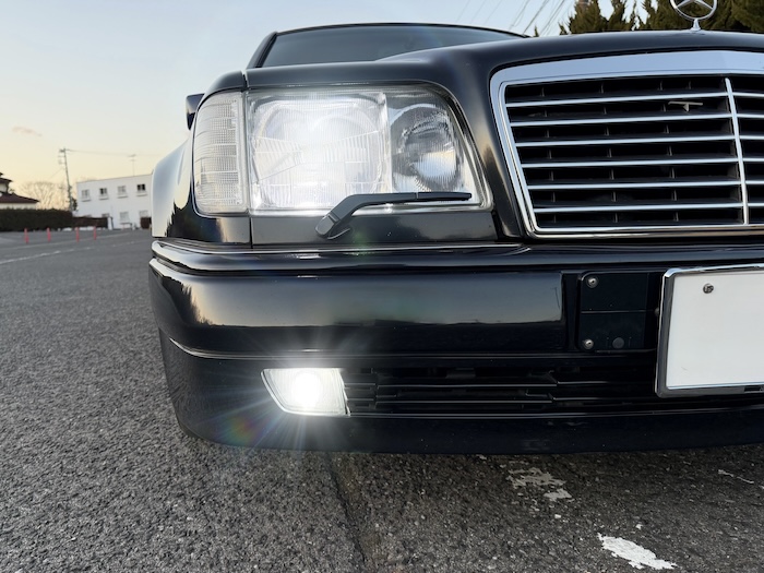 メルセデスベンツ E500 W124 後期／専用極性 フォグランプ／Original