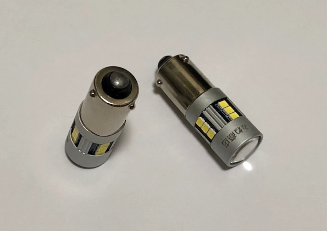 BAY9S(H21W) 120°ピン角違い／Power 2016LED(15pcs) 400LM