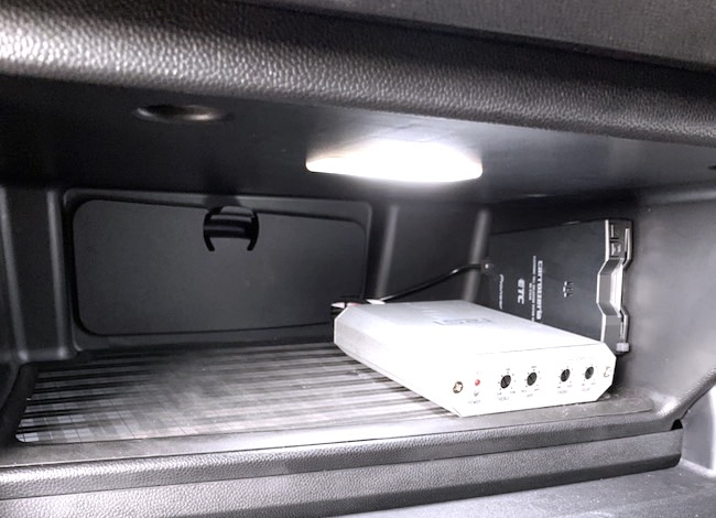 MINI CLUBMAN／LED バニティーミラー&グローブボックスランプ／ミニ