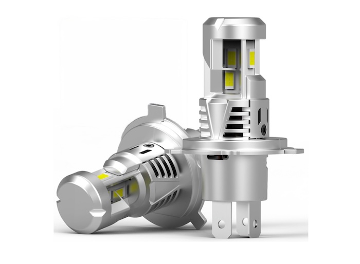三面発光] LEDヘッドライト H4／H19兼用／3570 C.S.P／15000lm