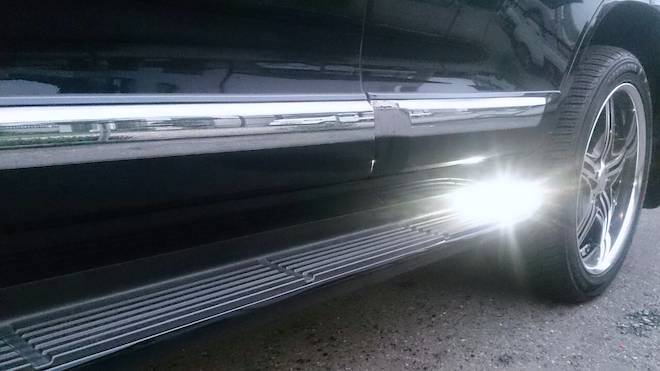 ランクル200／サイドステップランプ／monster3014LED(20pcs) 390LM  