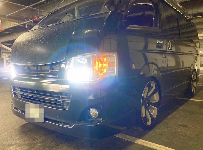 ハイエース 3型用　LEDヘッドライト 200系ハイエース3型／純正交換用 LEDヘッドライト・D4R専用（シェード